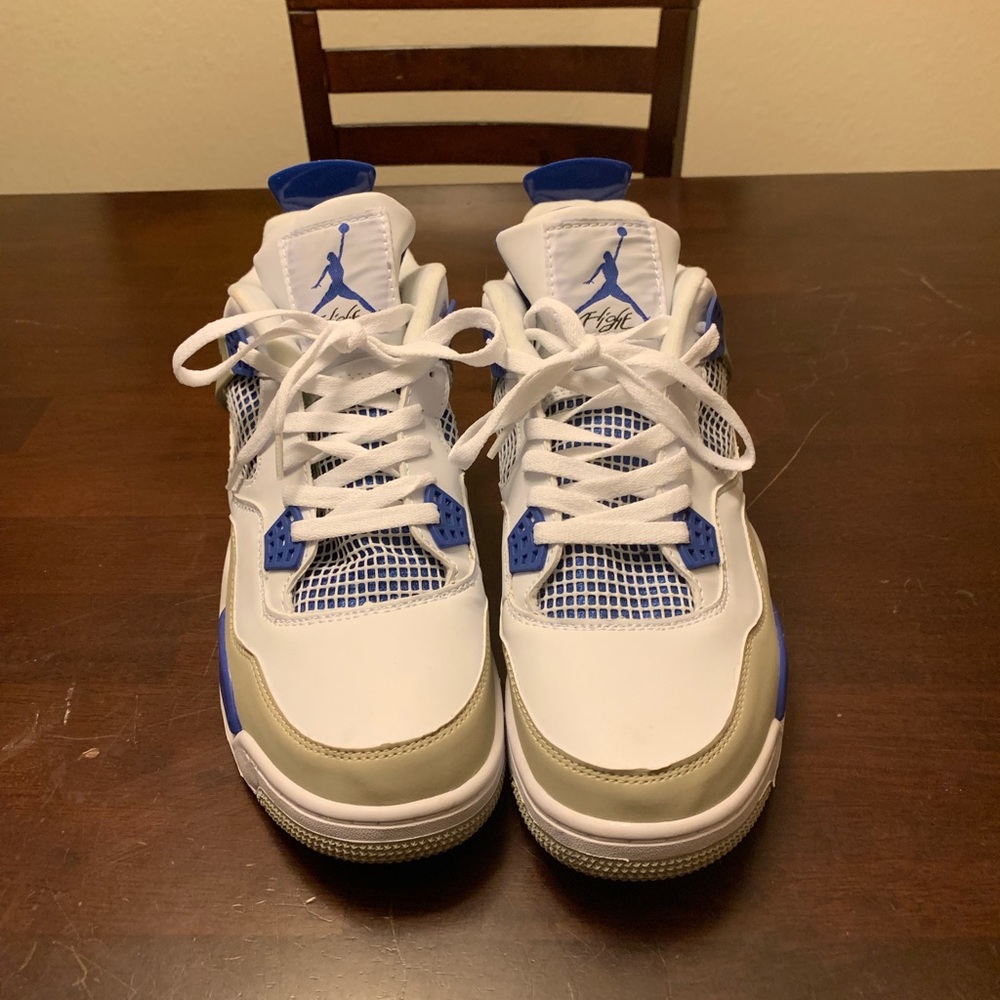 Jordan Retro 4s